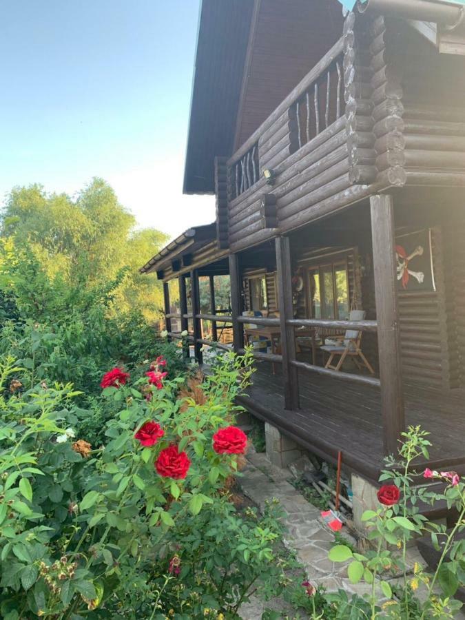 Рыбацкий Домик Villa Mayaki Buitenkant foto